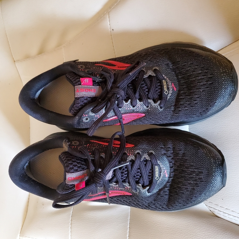 Brooks GTS